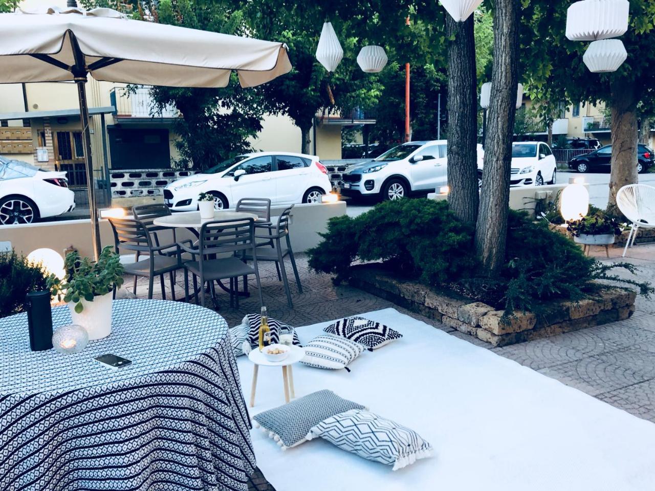Hotel Aplo - Breakfast Experience Cervia Kültér fotó